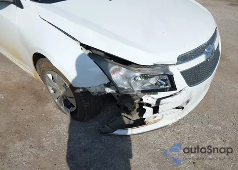 2014 Chevrolet Cruze Ls Auto из США, поврежденный, VIN 1G1PA5SH5E7350887